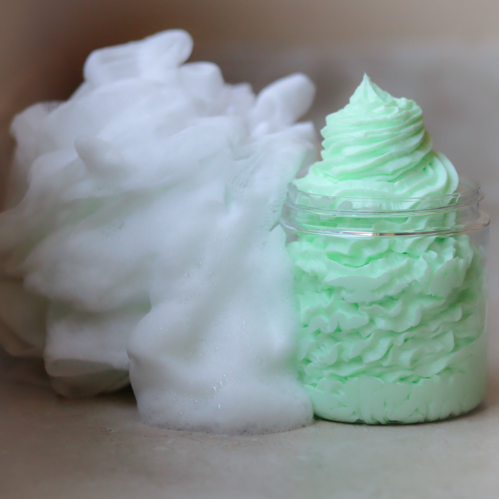 FOAMING BATH CREAM